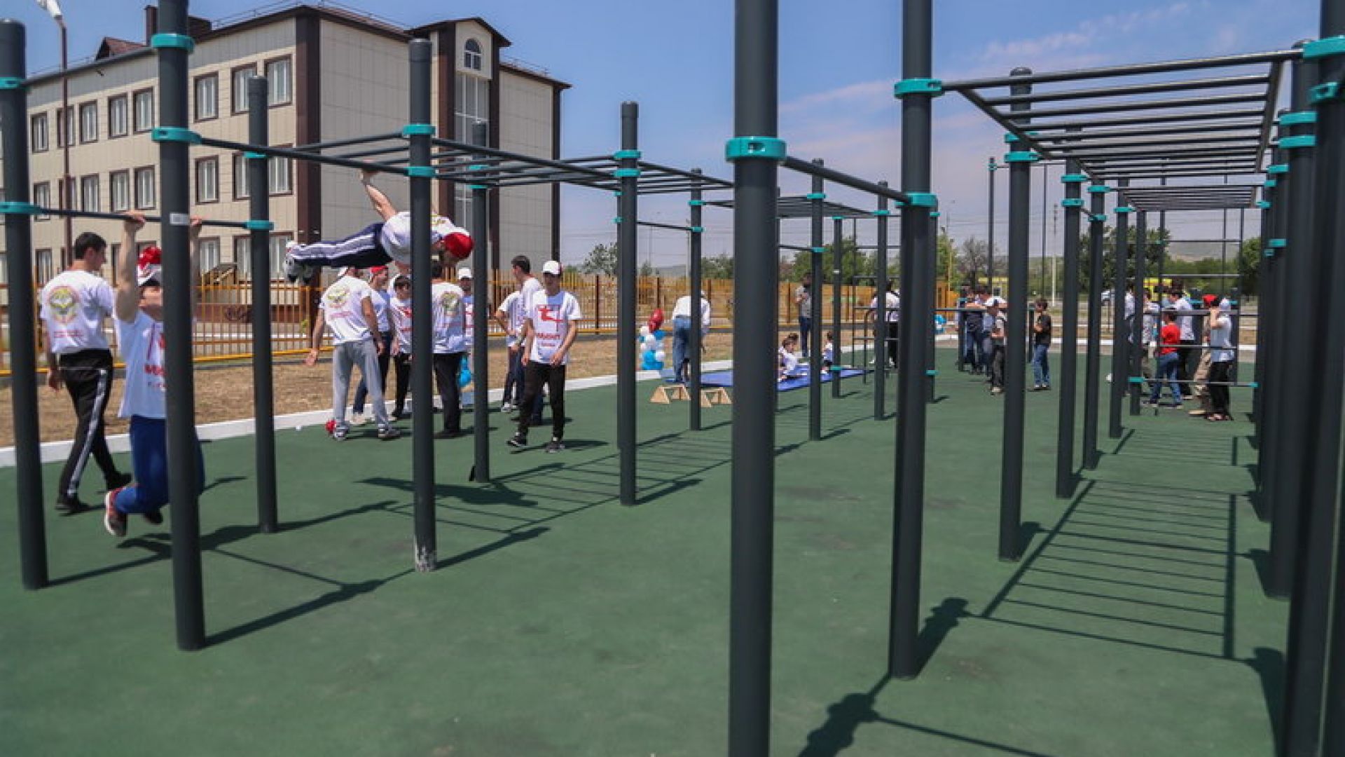 Спортплощадка в Назрани