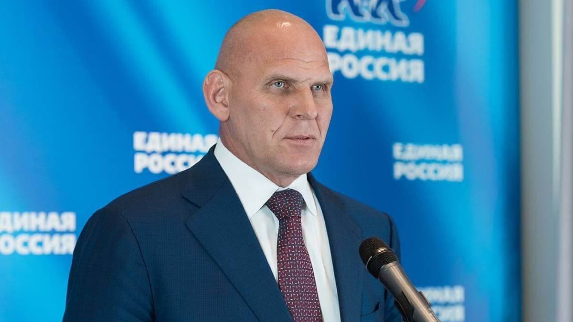 сенатор Александр Карелин