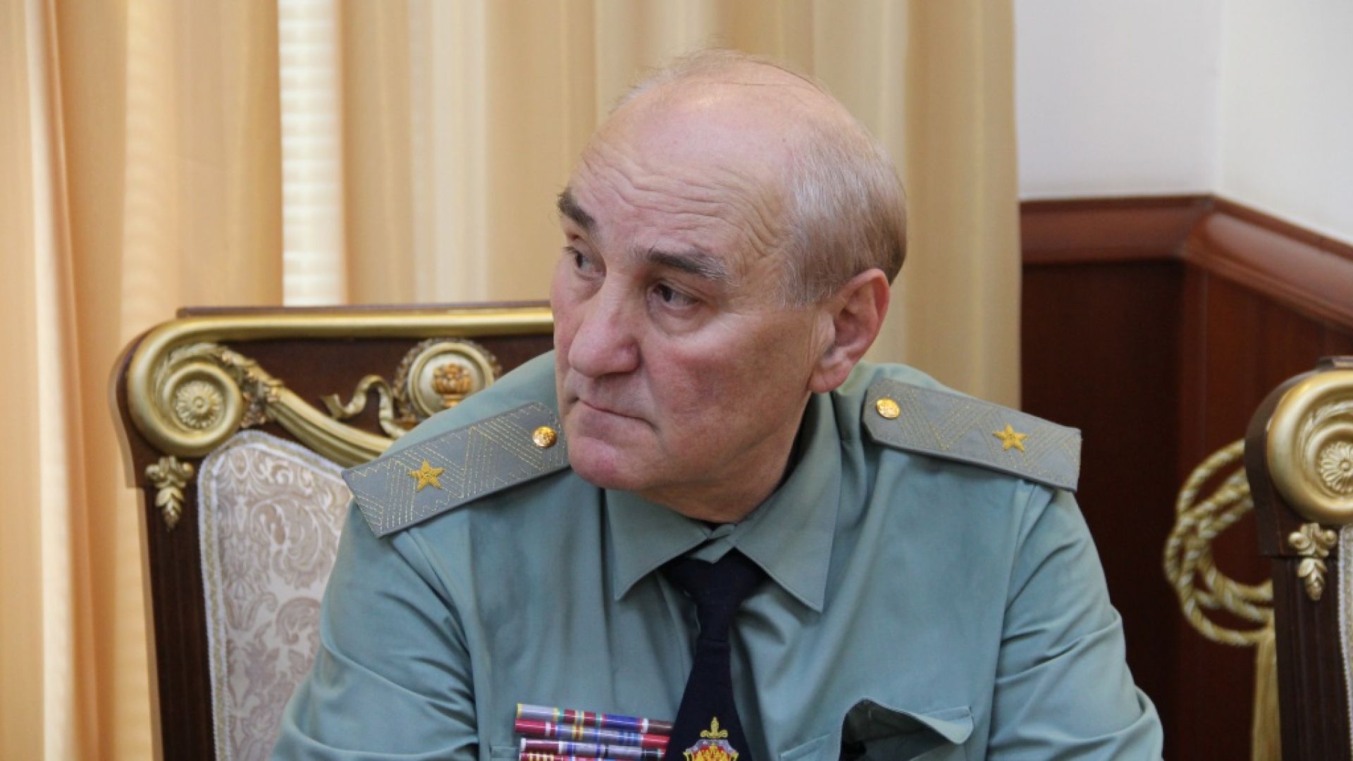 Солдат