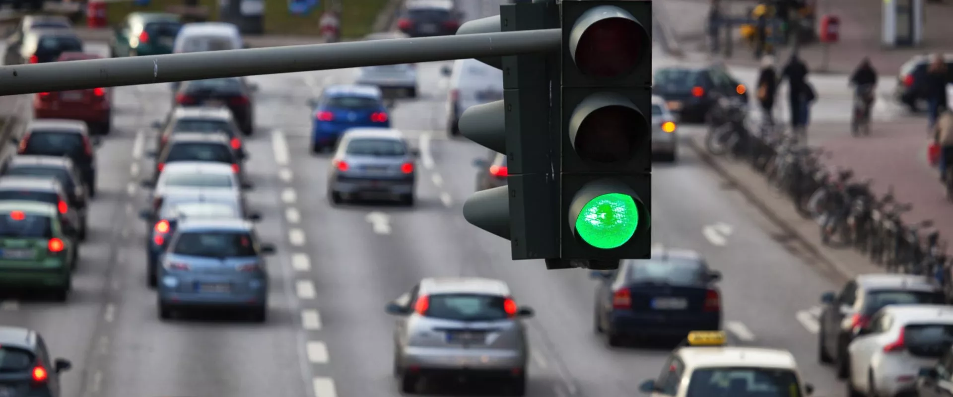 Дорожное движение, светофор
