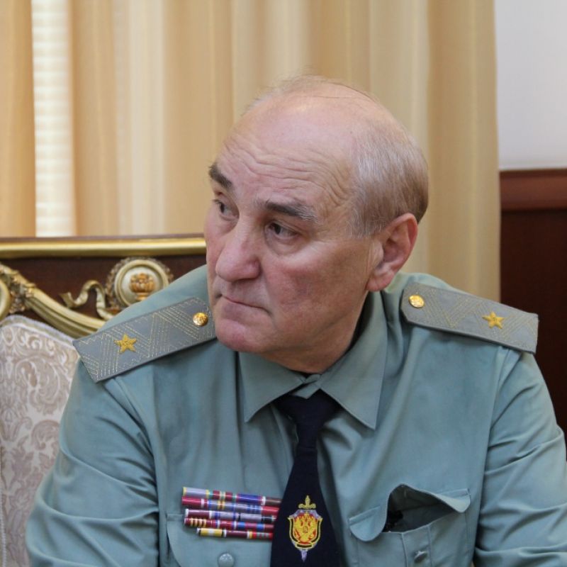 Солдат